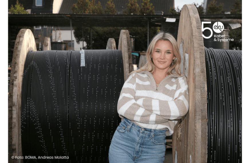 Auszubildende Vivien Vanek von eku Kabel & Systeme von Kabeltrommeln