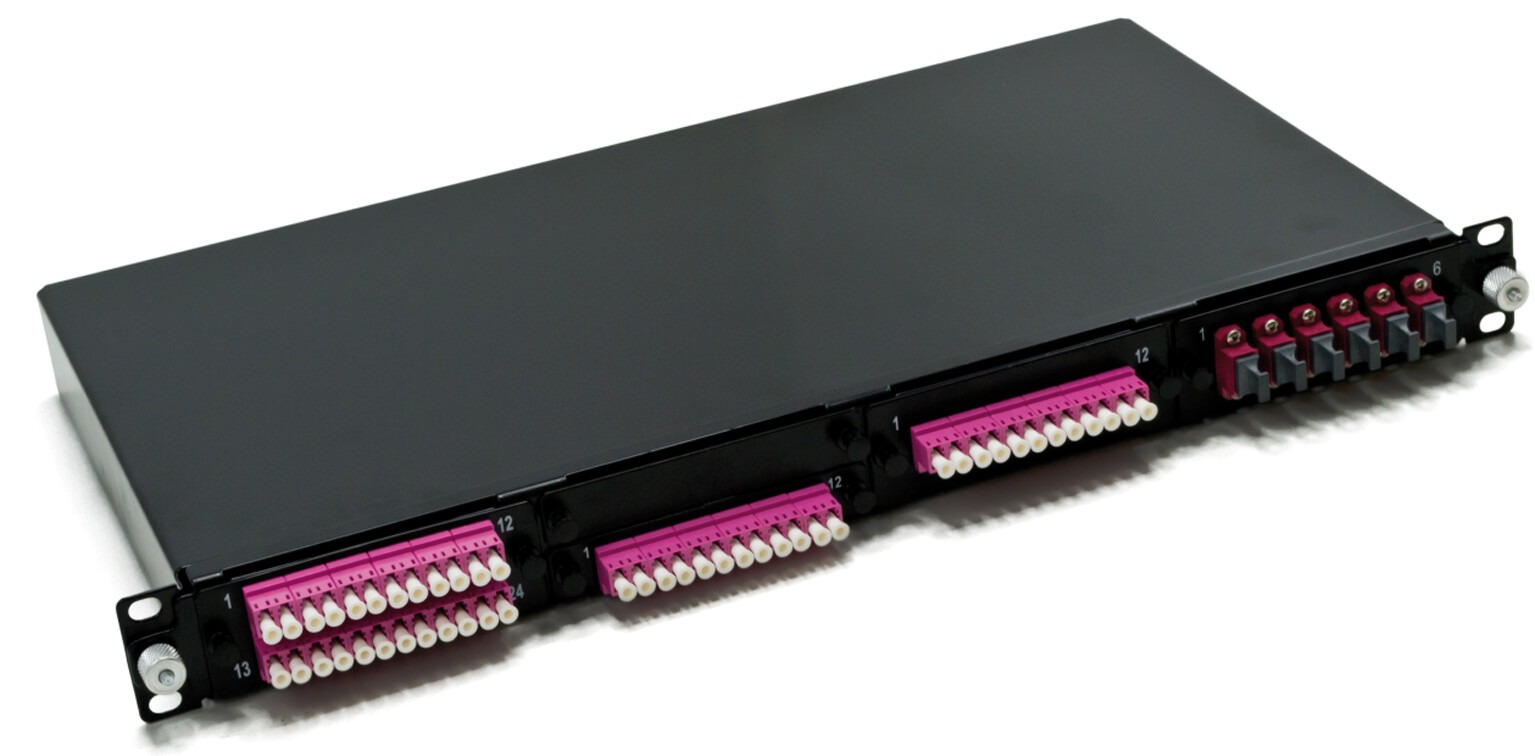 19″ Gehäuse FiberPatch M-Easy MTP, Einschub von MTP/MPO Modulen, schwarz